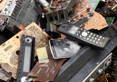 2148996980 Old Electronics